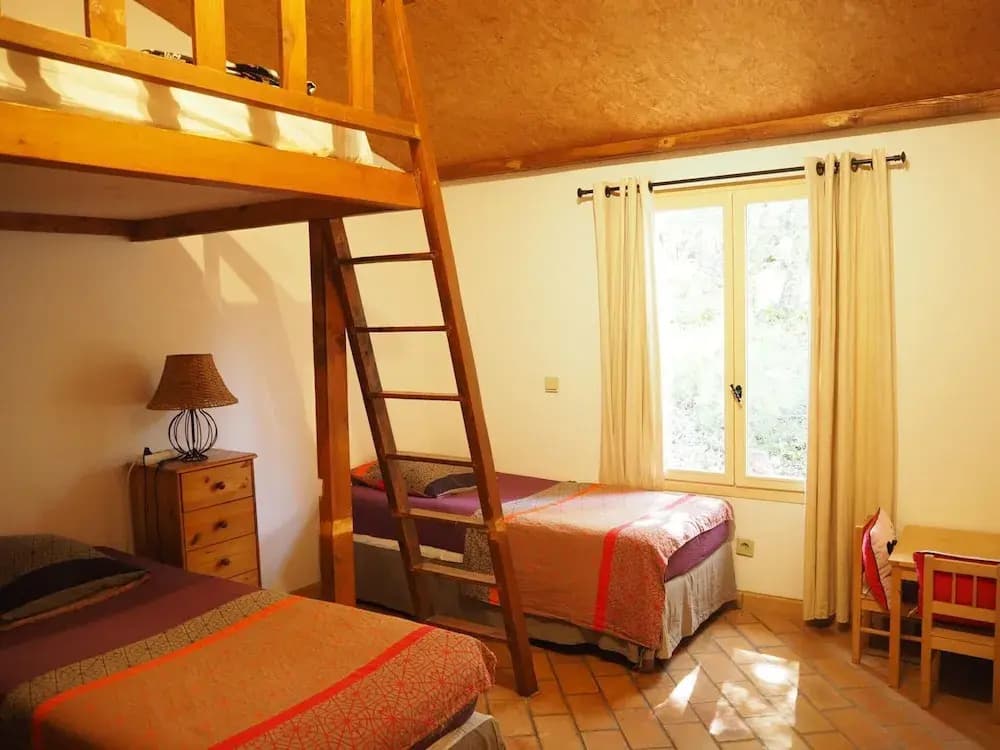 Nice Holiday Home With Private Pool in the Luberon Park, Grambois - Photo 1