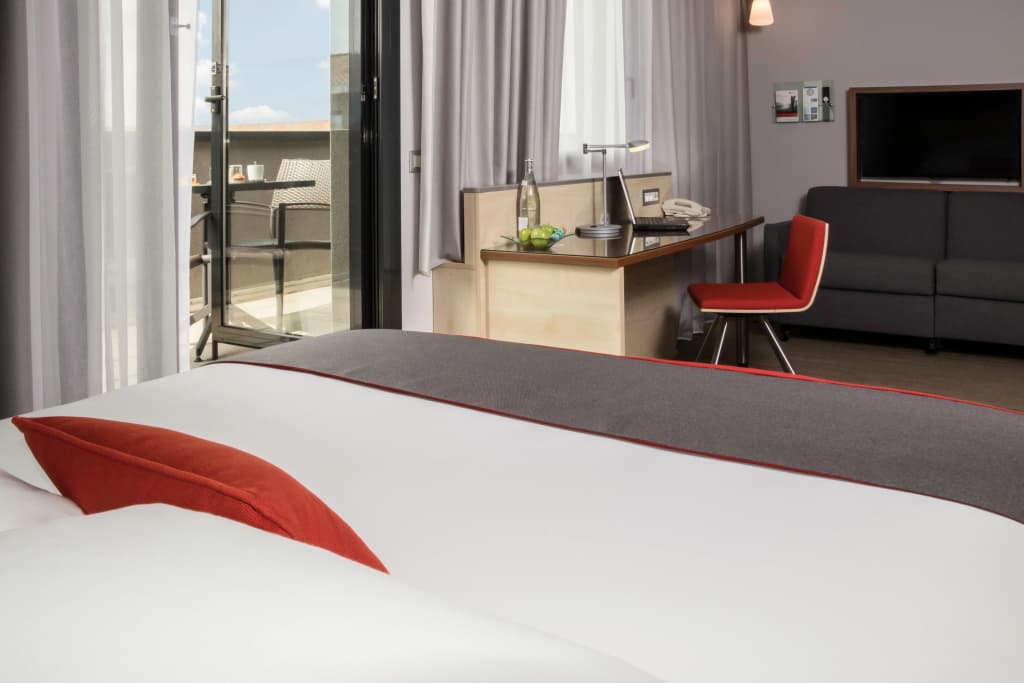 Holiday Inn Express Toulouse Airport by IHG - Photo 4