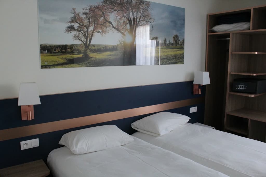K Hotel - Photo 4