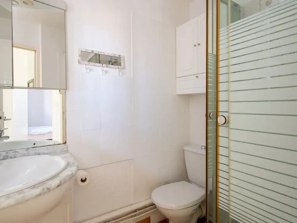 Seaside Simplicity & Comfort - Miniature 7