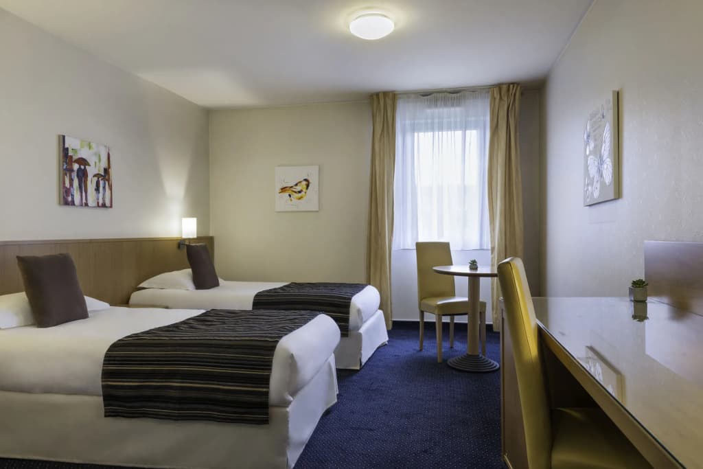 Greet Hotel Montbeliard - Photo 5