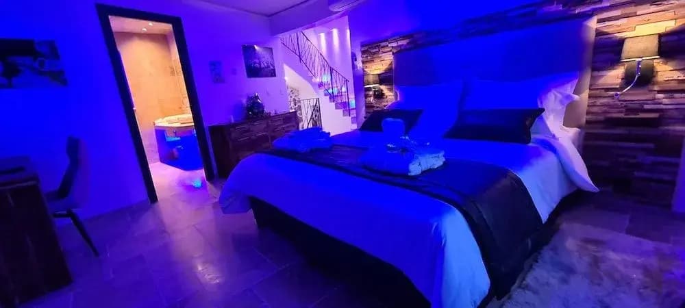 Loveroom La Garçonn'hyeres - Photo 3