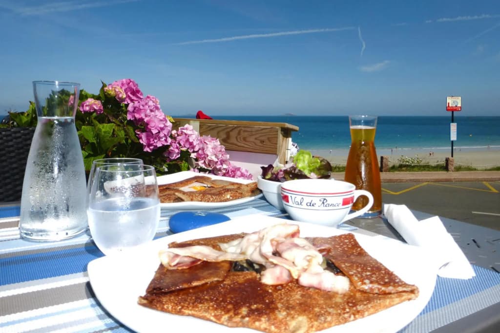 Holiday Home in Plozevet Near Beaches - Miniature 3