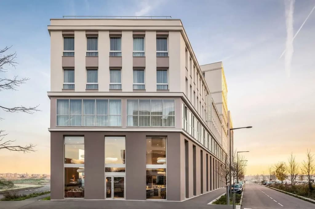Mercure Achères St Germain En Laye - Photo 1