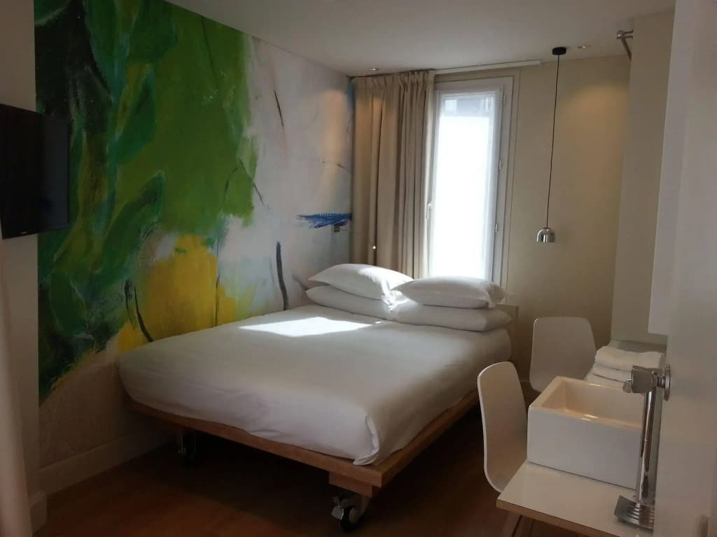 Max Hotel - Photo 5