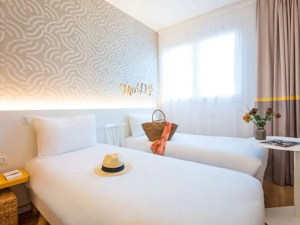 ibis Styles Nice Cap 3000 Airport - Miniature 2