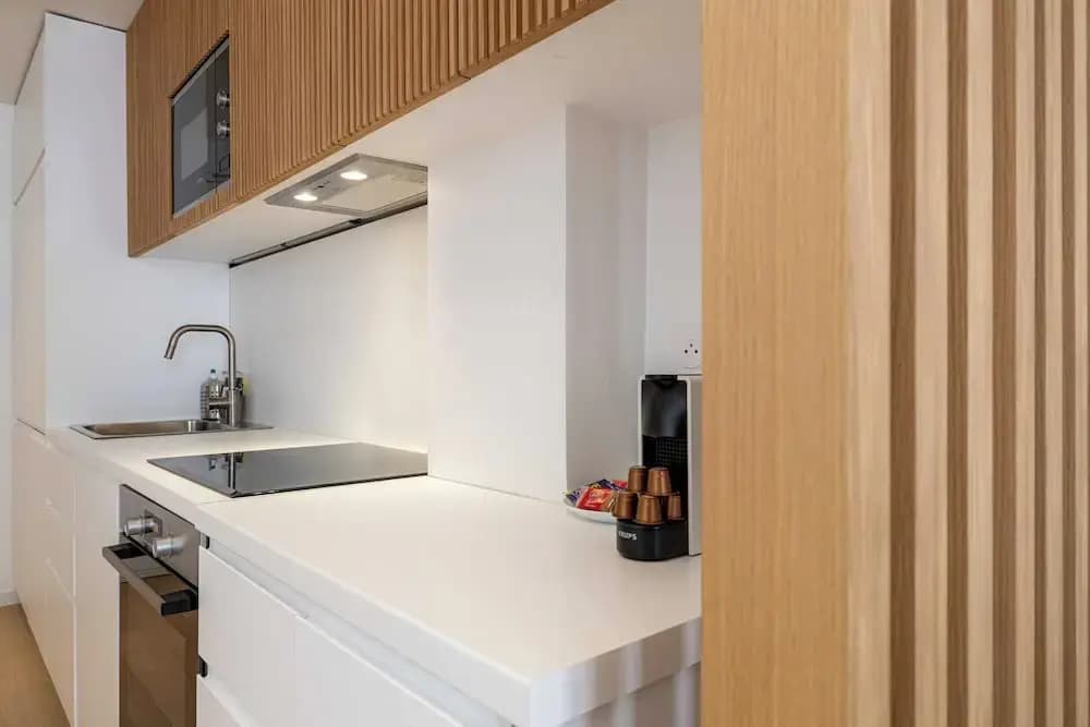 Renovated Apartment - Cannes Croisette Golden Square - Miniature 8