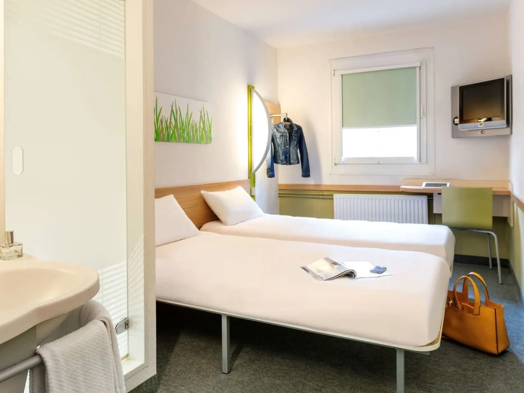 ibis budget Loriol le Pouzin - Photo 2