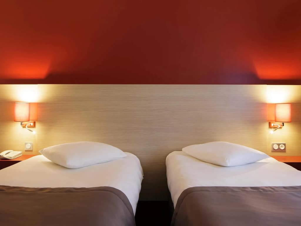 Ibis Styles Chalon sur Saone - Miniature 6