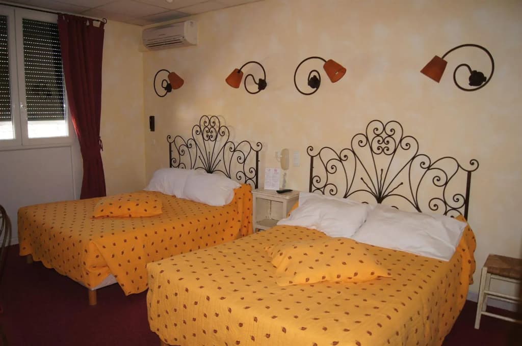 Hôtel Régence - Photo 3