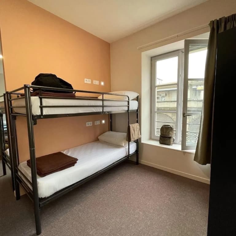 Hostel Flamingo Nîmes Centre Gare - Photo 2