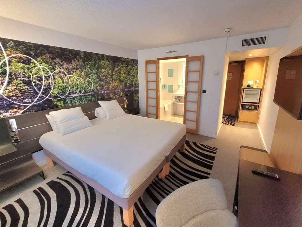 Novotel Lille Centre Grand Place - Photo 2
