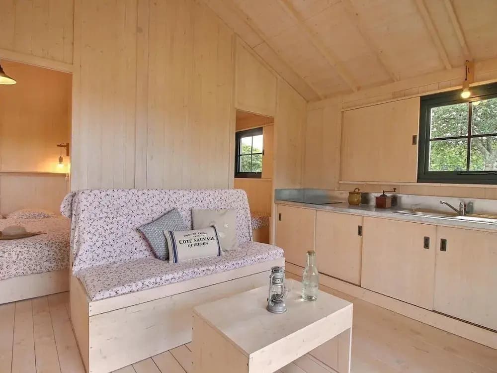 Holiday Home in the Heart of a Park in Morbihan - Photo 5
