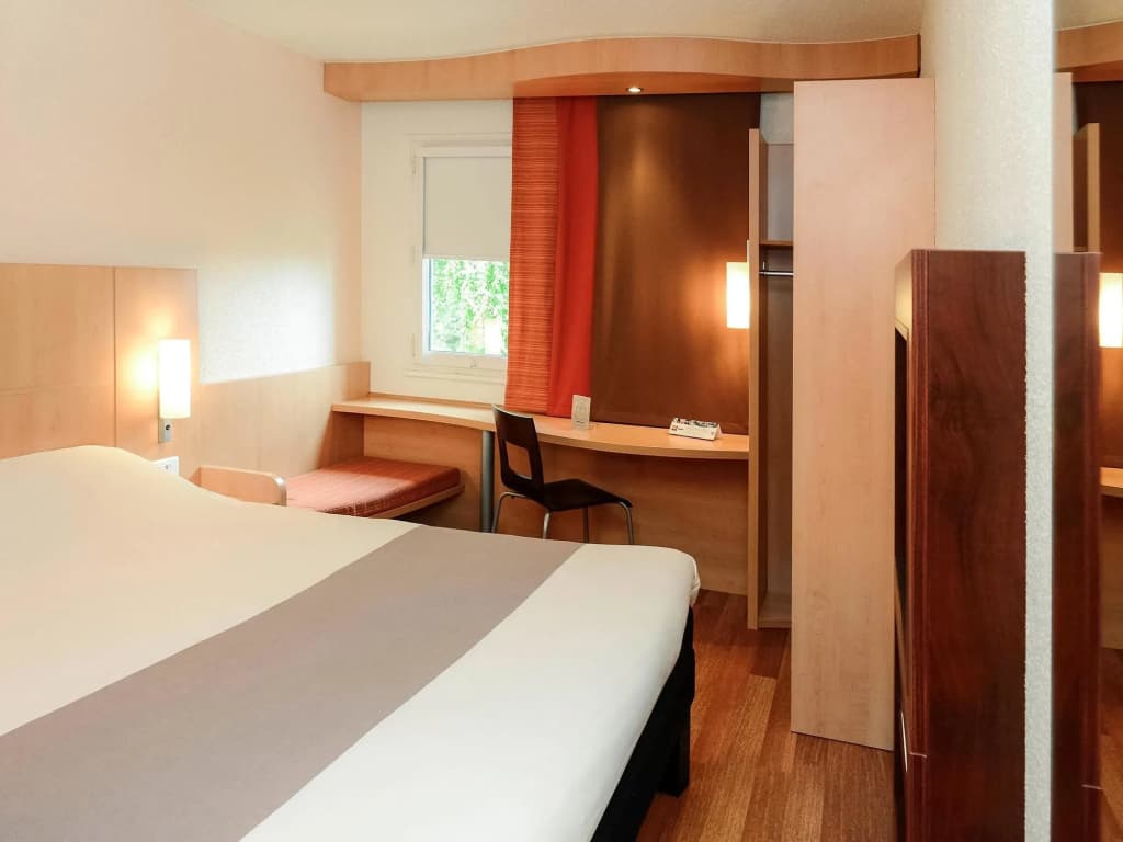 ibis budget Rouen Parc des Expos Zenith - Photo 5