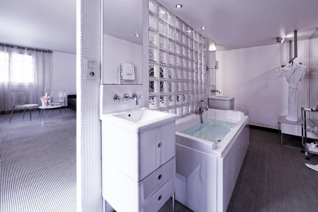 Kube Hotel Paris - Miniature 7
