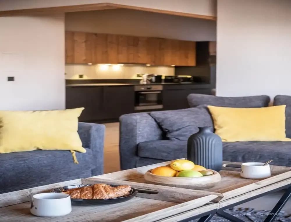 Apartment in Alps With Views - Miniature 6