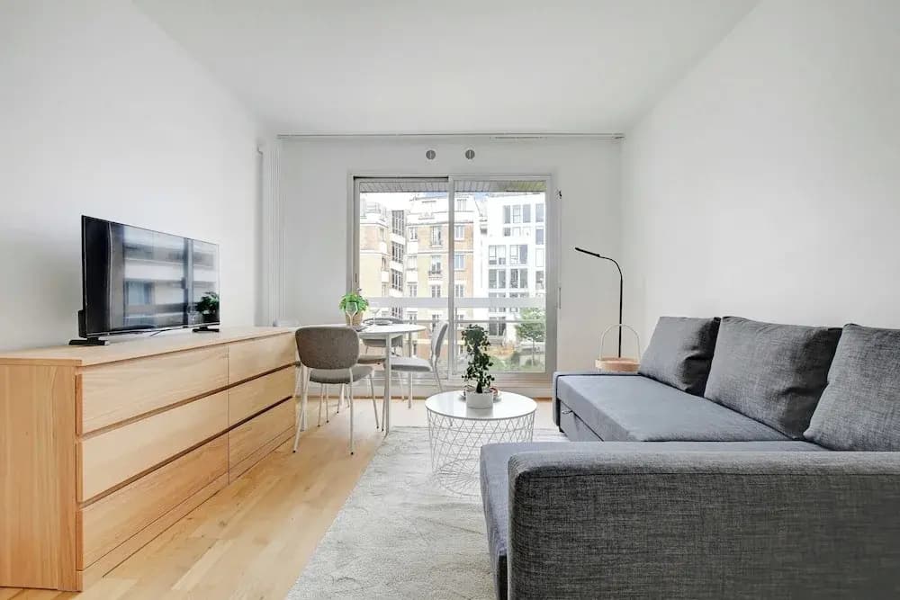 Charming Studio - 2P - Balcony - Saint Honore - Photo 3