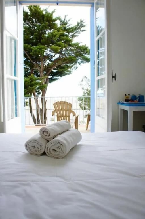 Hotel Oasis - Miniature 3