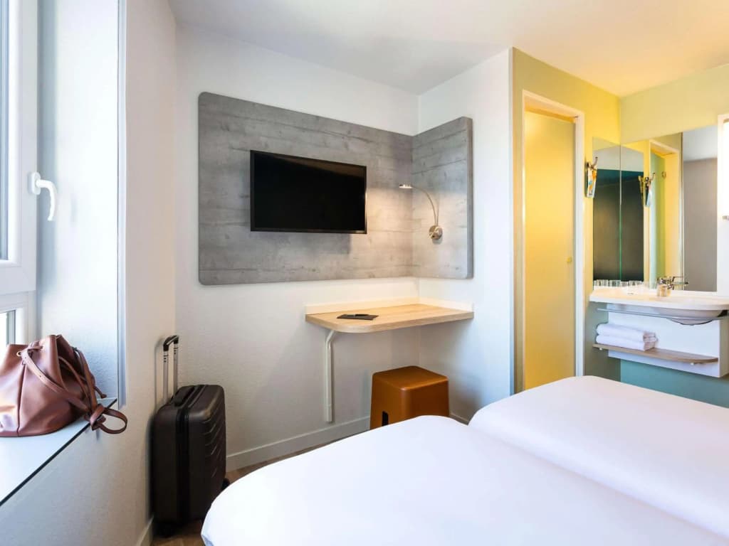 ibis budget Bordeaux Centre Gare Saint Jean - Photo 4
