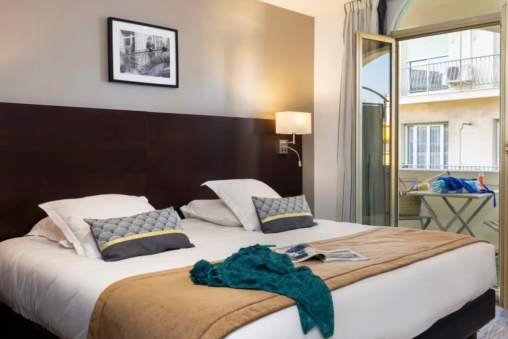 Hôtel Locarno Nice - Photo 5