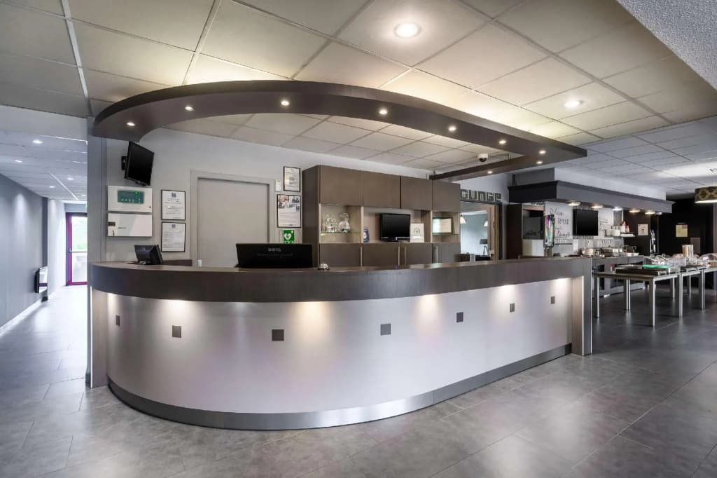 Sure Hotel by Best Western Lille Tourcoing Ex Hotel Garden - Photo 2