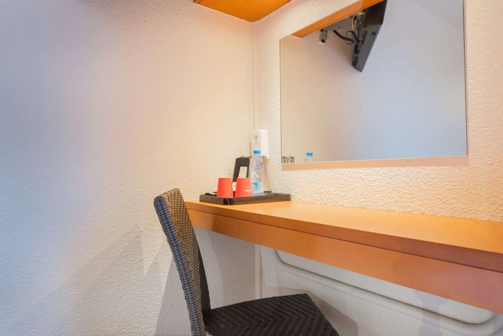 Comfort Hotel Lille L'Union - Miniature 7