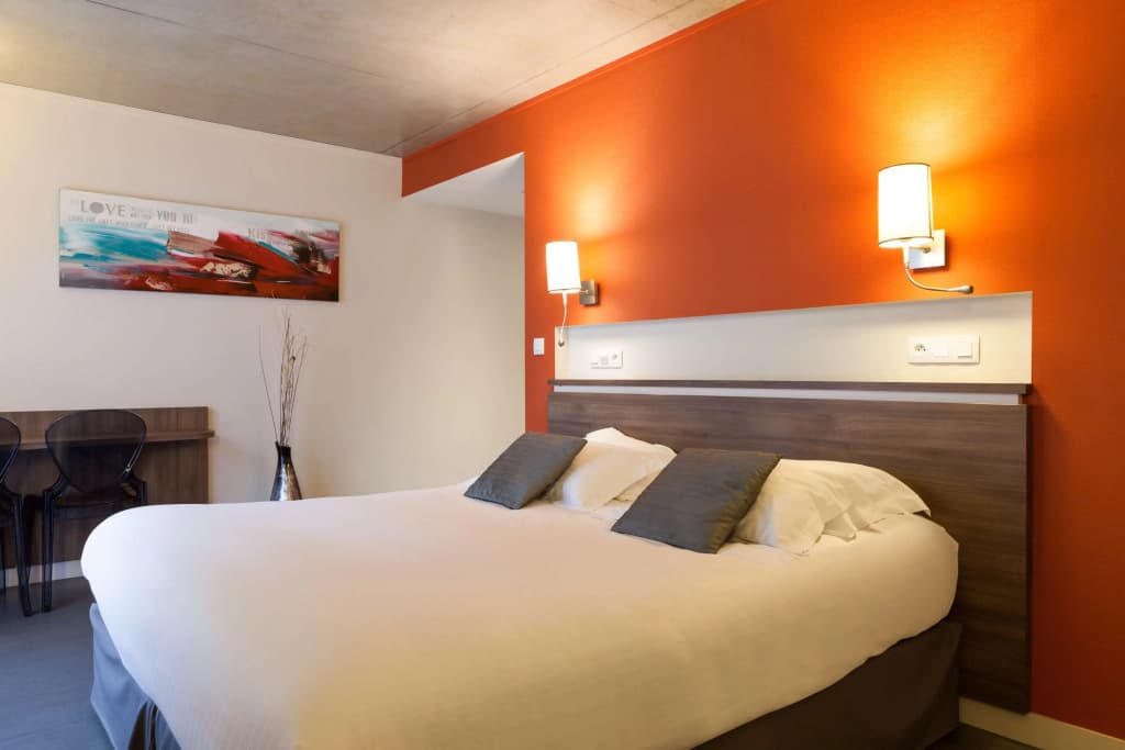 The Originals Boutique, Hotel La Chaussairie, Rennes - Miniature 6