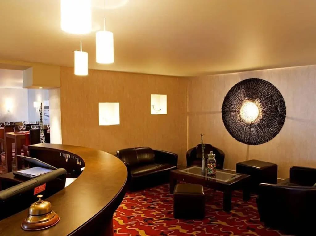 Hotel De la Plage d'Erquy - Photo 2