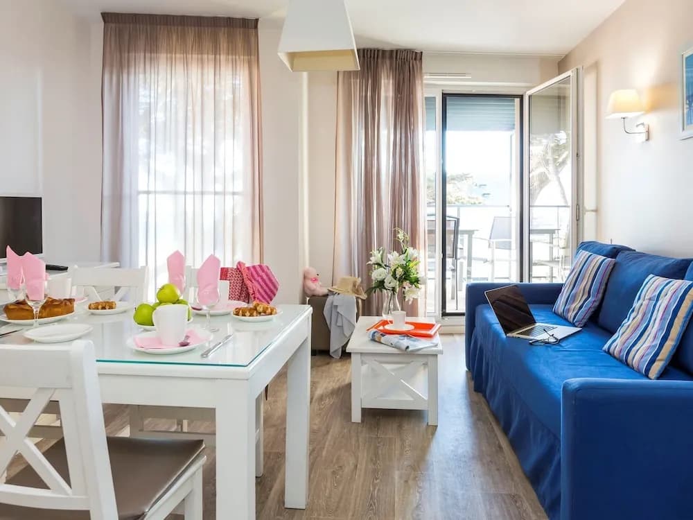 Apartment in La Baule Near the Beach - Photo 4