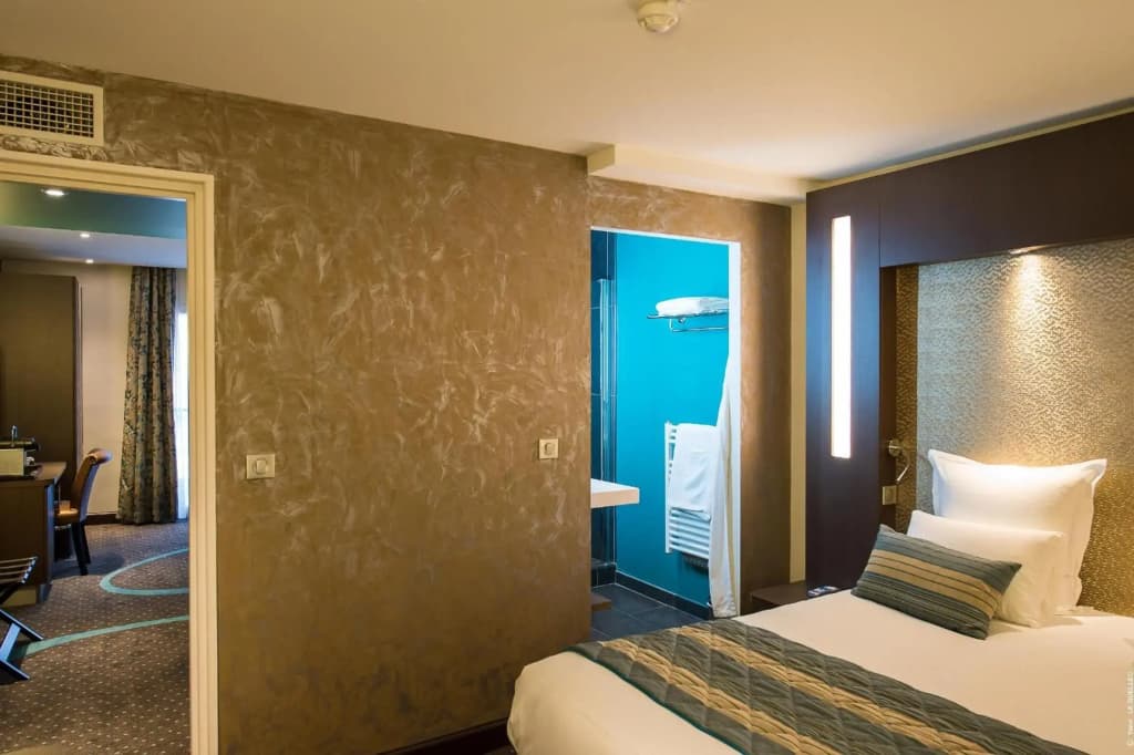 Hôtel François Premier - Photo 3