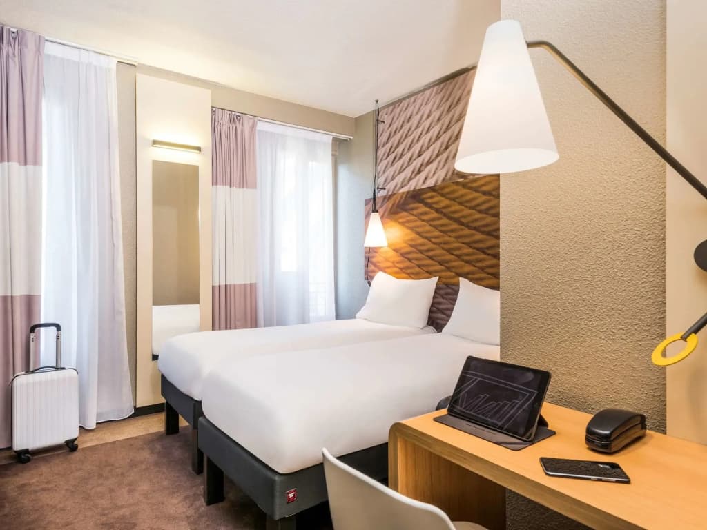 ibis Clichy Centre Mairie - Photo 4