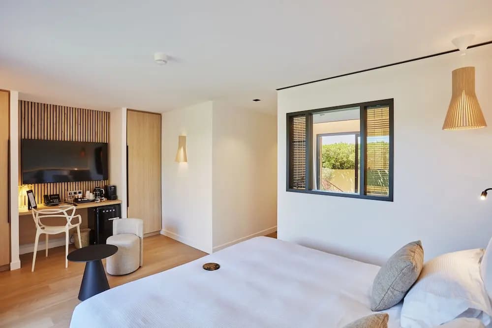 Eden Hotel - Photo 2