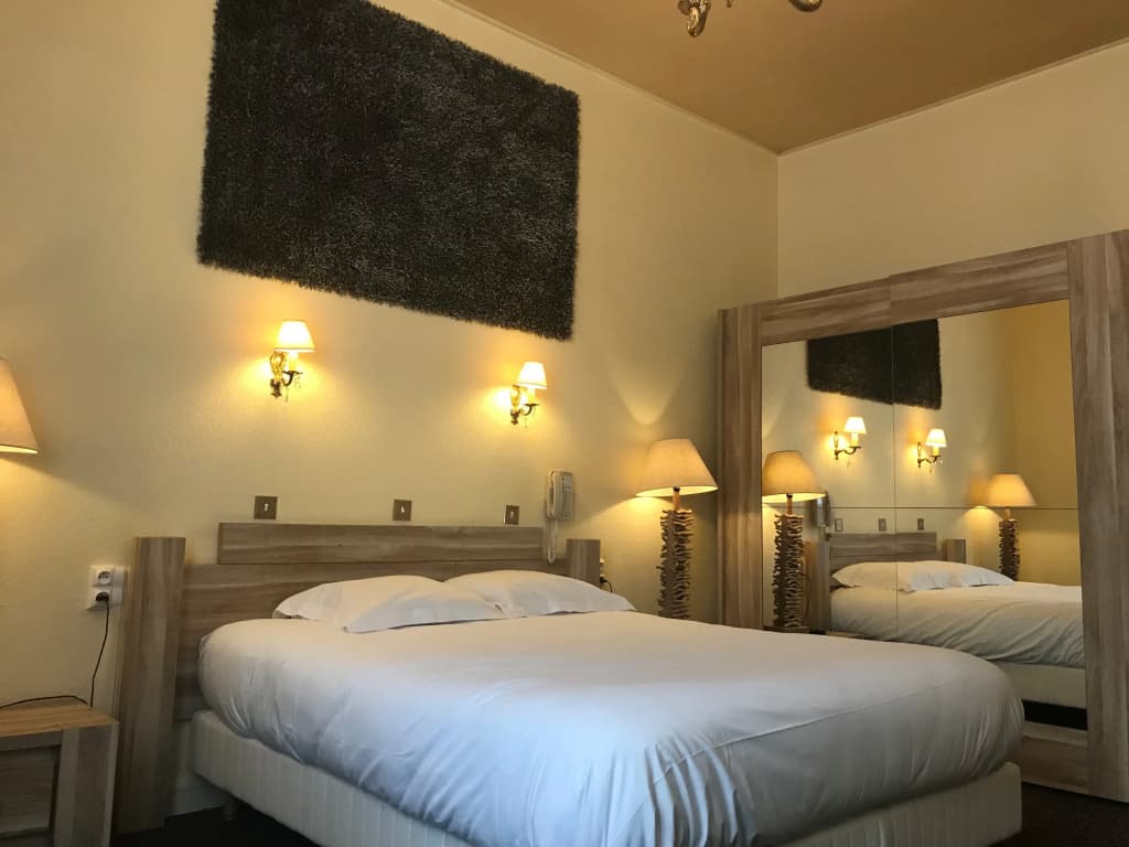 Le Grand Hôtel de Valenciennes - Photo 3