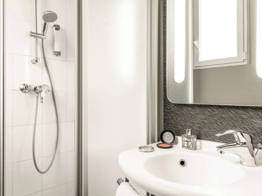 ibis Paris Boulogne Billancourt - Miniature 8