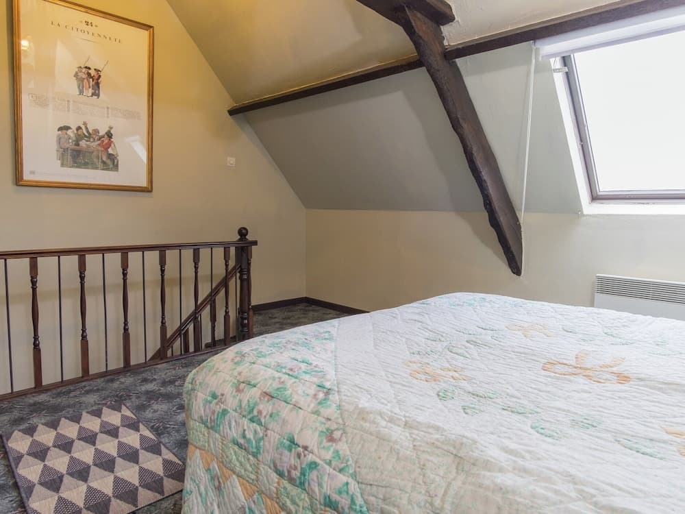 Normandy Countryside Stay - Miniature 8