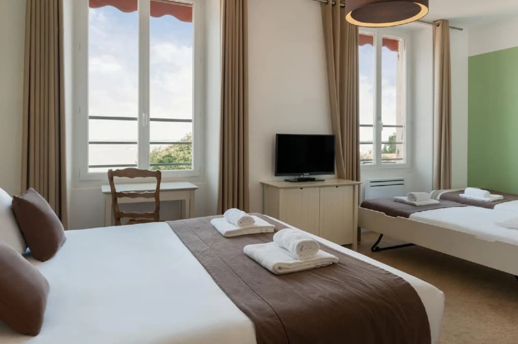 Hotel The Originals de la Plage Marennes Oleron - Miniature 2