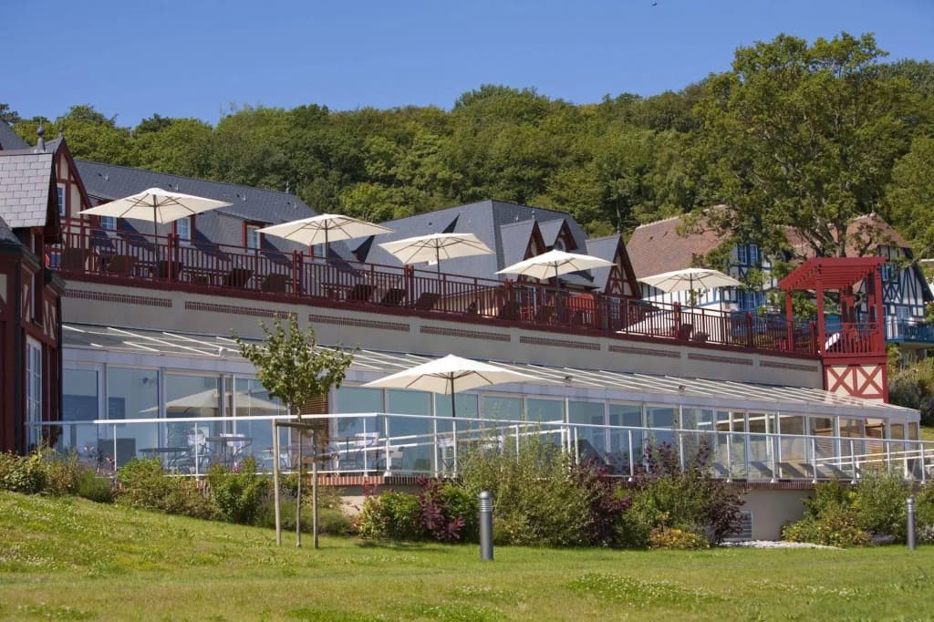 Pierre & Vacances Premium Residence & Spa Houlgate - Photo 1