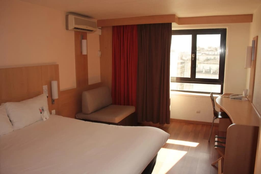 Ibis Marseille Centre Gare Saint Charles - Photo 5