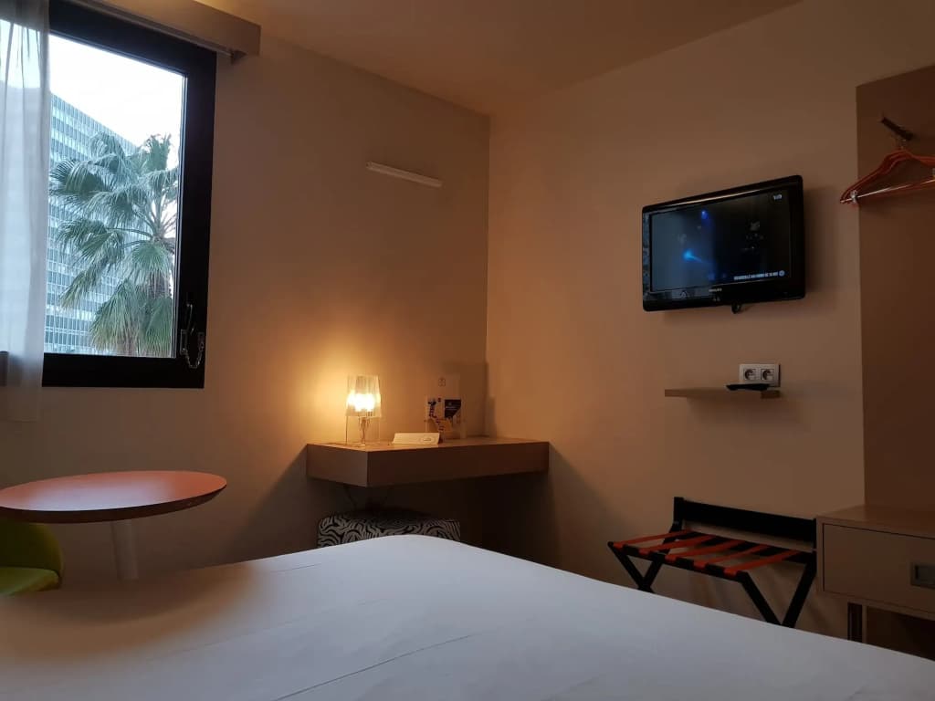 B&B HOTEL Marseille La Timone - Photo 3