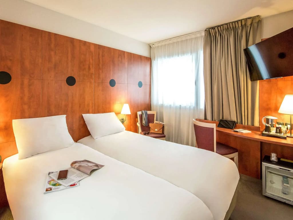 ibis Styles Béziers Centre - Photo 2