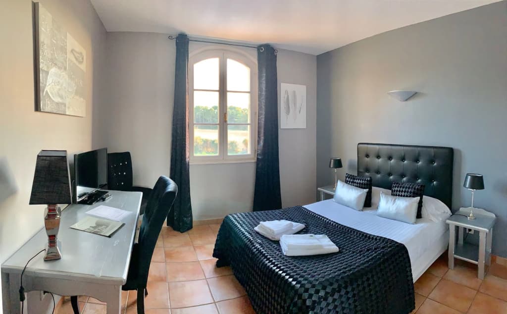 Hotel La Bastide Saint Martin - Photo 4