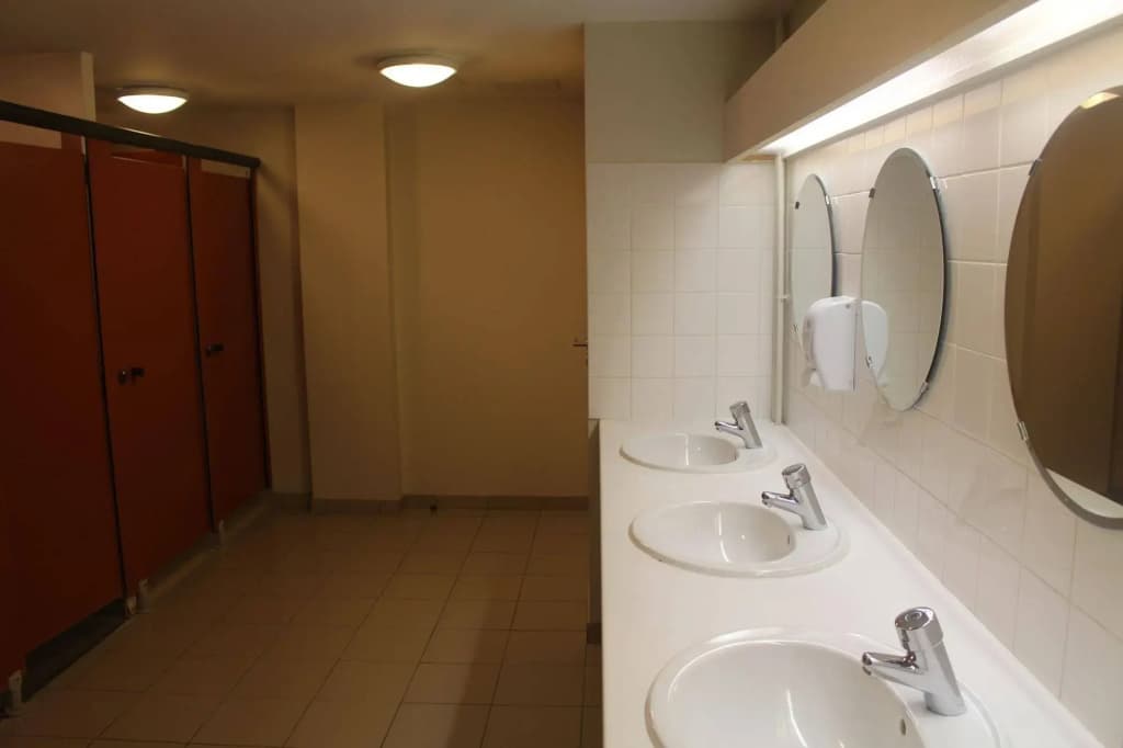 The People Hostel - Lille - Miniature 7