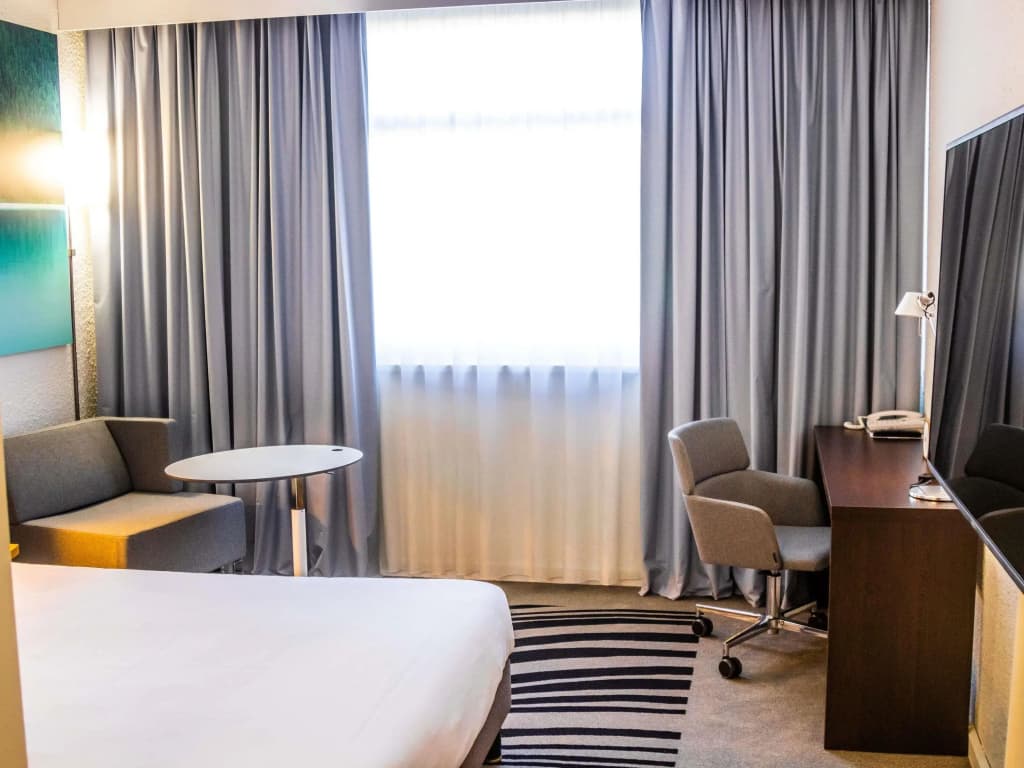 Novotel Lyon Bron Eurexpo - Photo 5