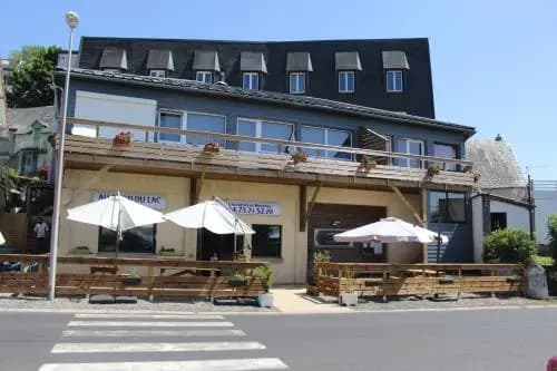 Hotel du Lac - Photo 1