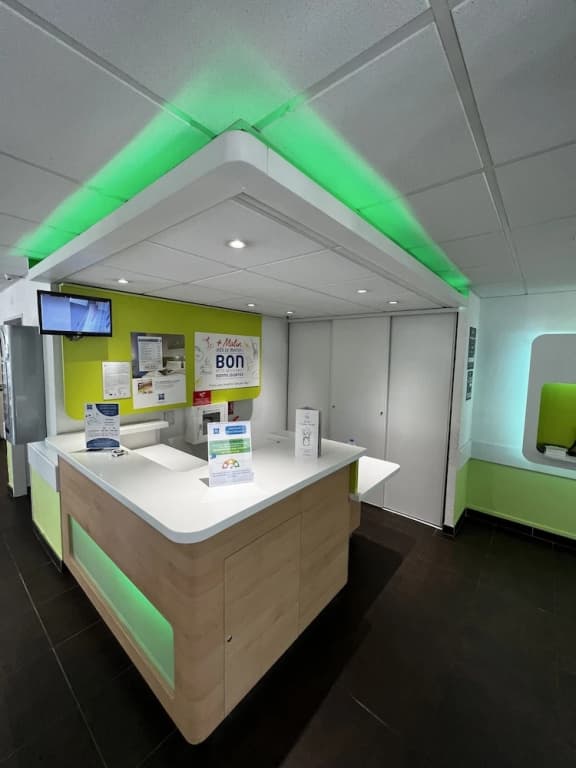 ibis budget Marseille Est Porte d'Aubagne - Miniature 7