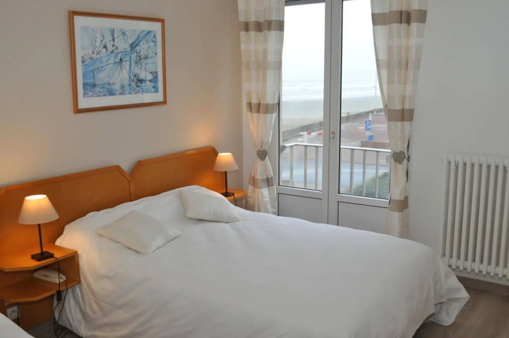 Hôtel La Terrasse - Photo 1