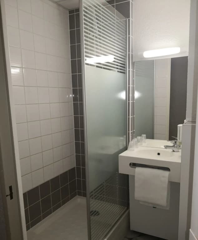 ibis budget Cergy Saint Christophe - Miniature 7