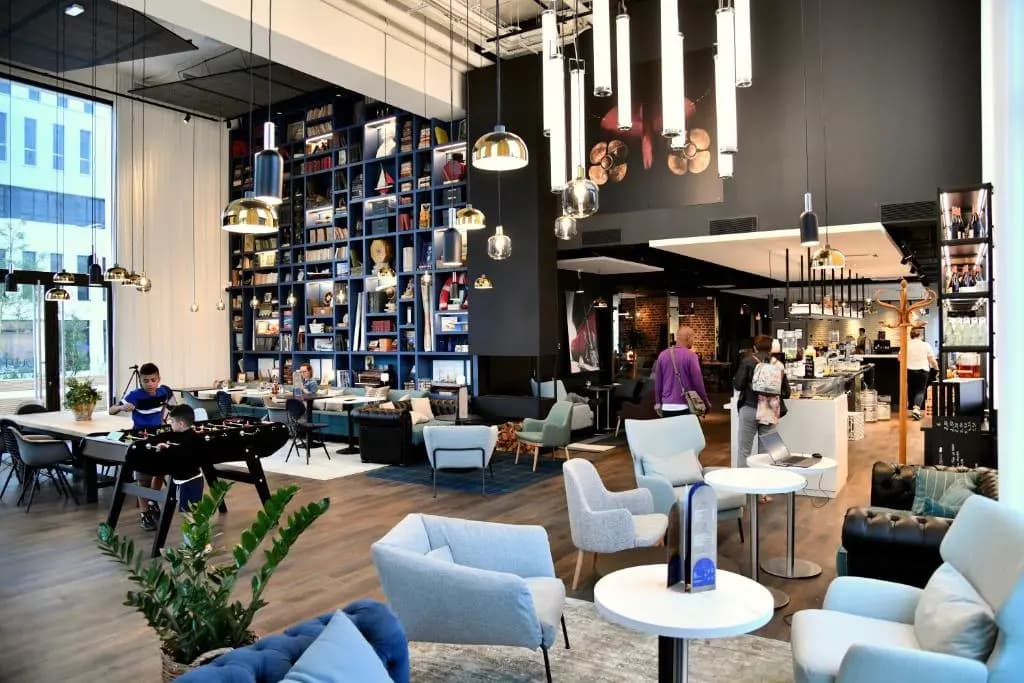 Ibis Budget Saint Nazaire Centre Gare - Miniature 7