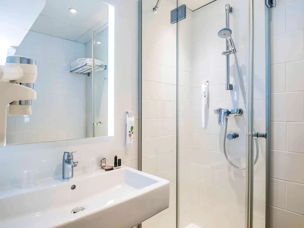 ibis Styles Paris 15 Lecourbe - Miniature 8