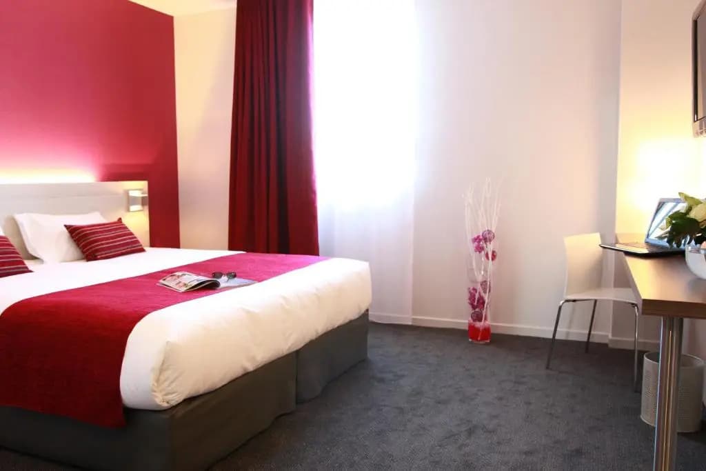 Brit Hotel Vannes-Theix - Photo 3